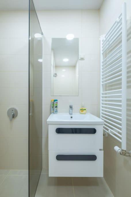 Location, Brand New 3 Bdrm & Free Parking *