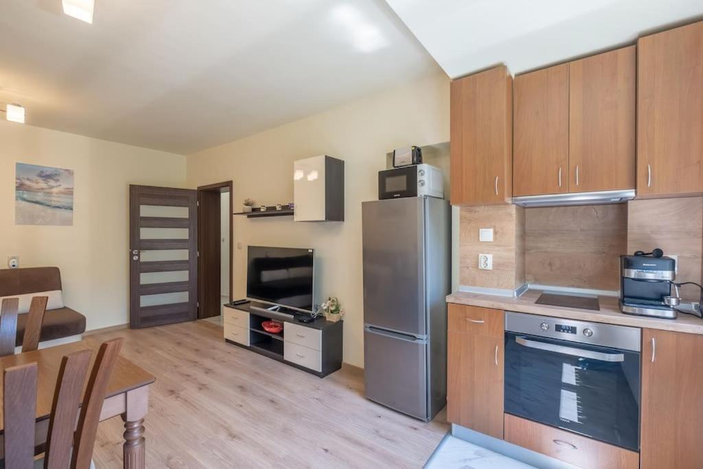 Location, Brand New 3 Bdrm & Free Parking